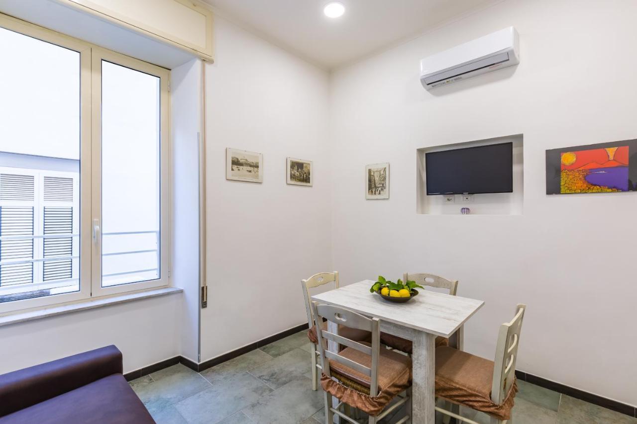 Gelso Complex Studios And Flat By Napoliapartments Dış mekan fotoğraf