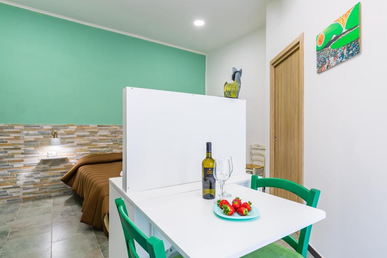 Gelso Complex Studios And Flat By Napoliapartments Dış mekan fotoğraf