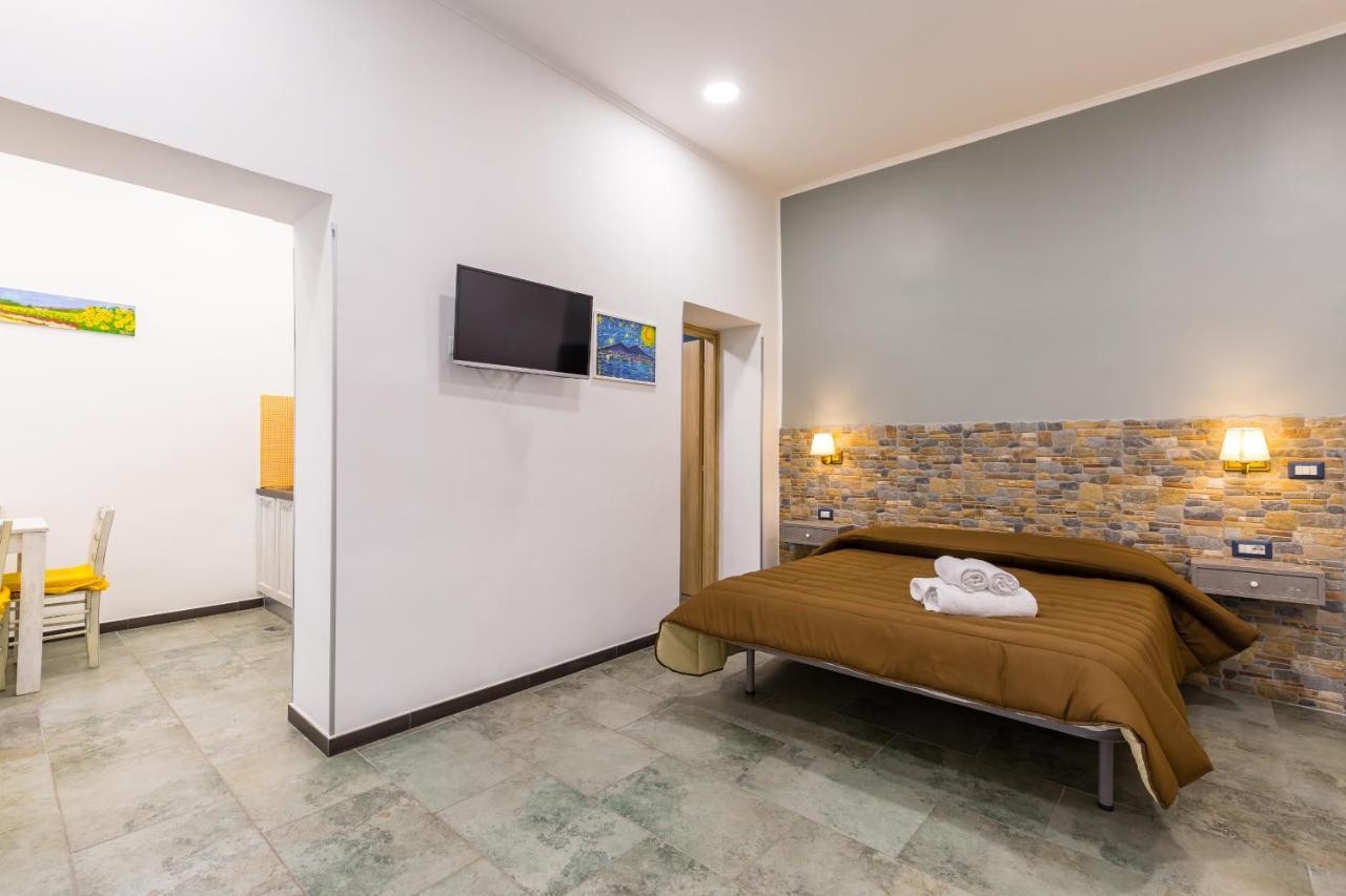 Gelso Complex Studios And Flat By Napoliapartments Dış mekan fotoğraf